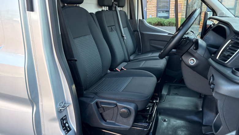 Ford Transit 350 L3 Diesel Fwd 2.0 EcoBlue 165ps H2 Limited Van Auto [Nav]